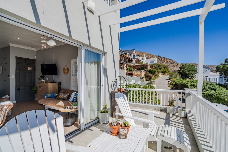 4 Bedroom Property for Sale in Simons Kloof Western Cape